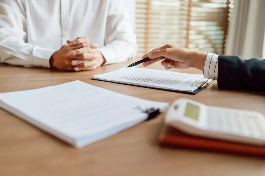 What types of life insurance policies are there?