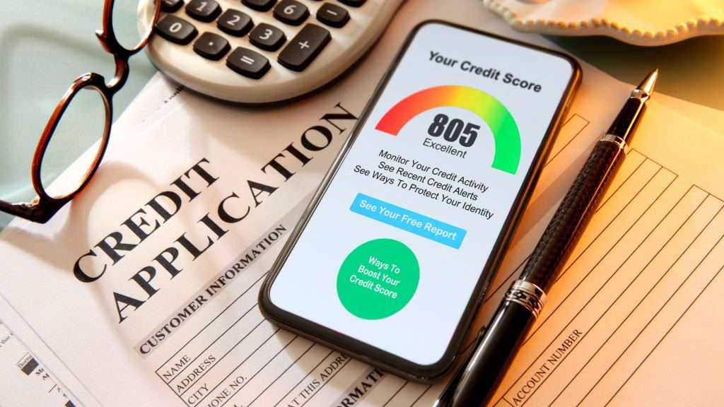 How is creditworthiness calculated for a joint mortgage?